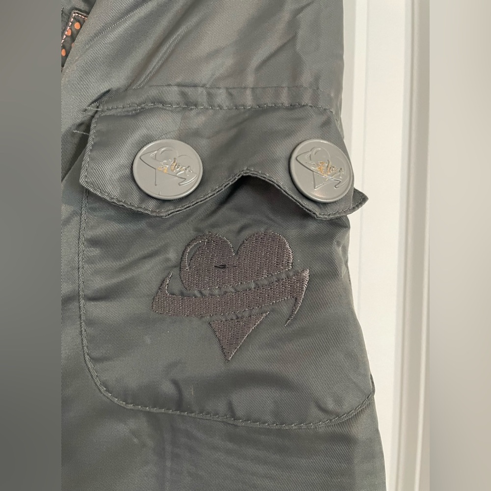Zip up Button up Hooded Jacket - Picture 5 of 12